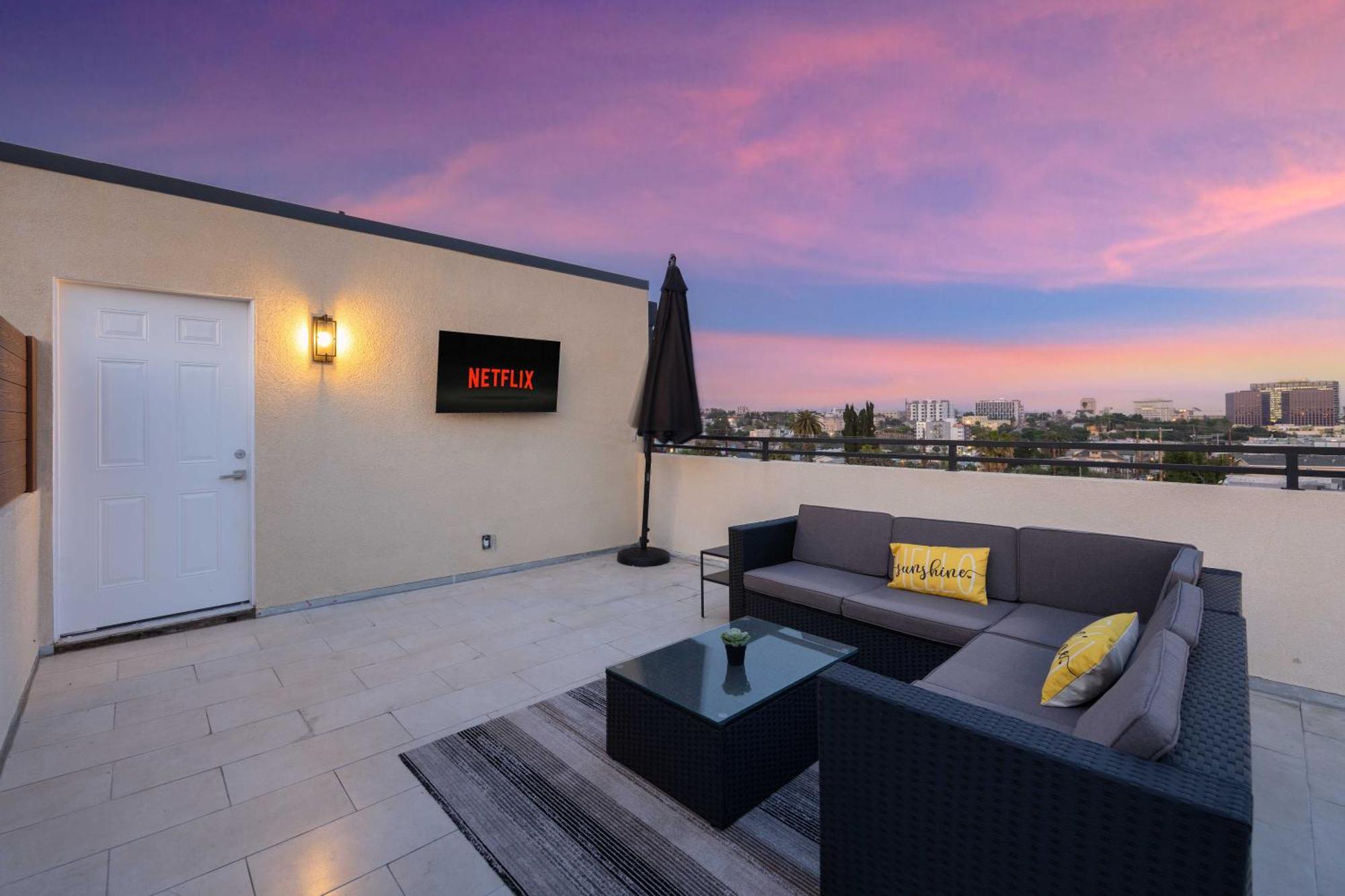 Spectacular Rooftop View House Holiday home Los Angeles