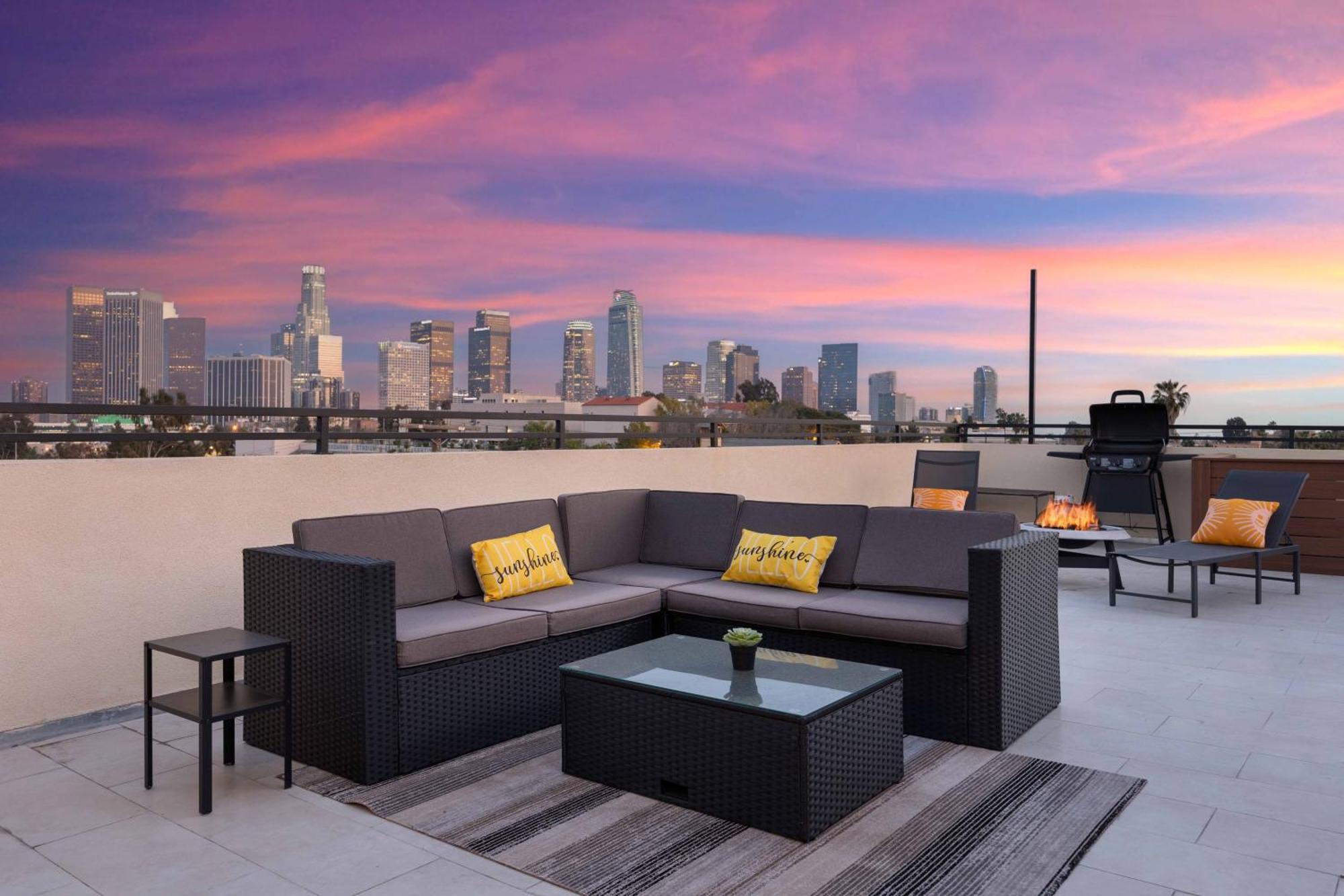 Holiday home Spectacular Rooftop View House